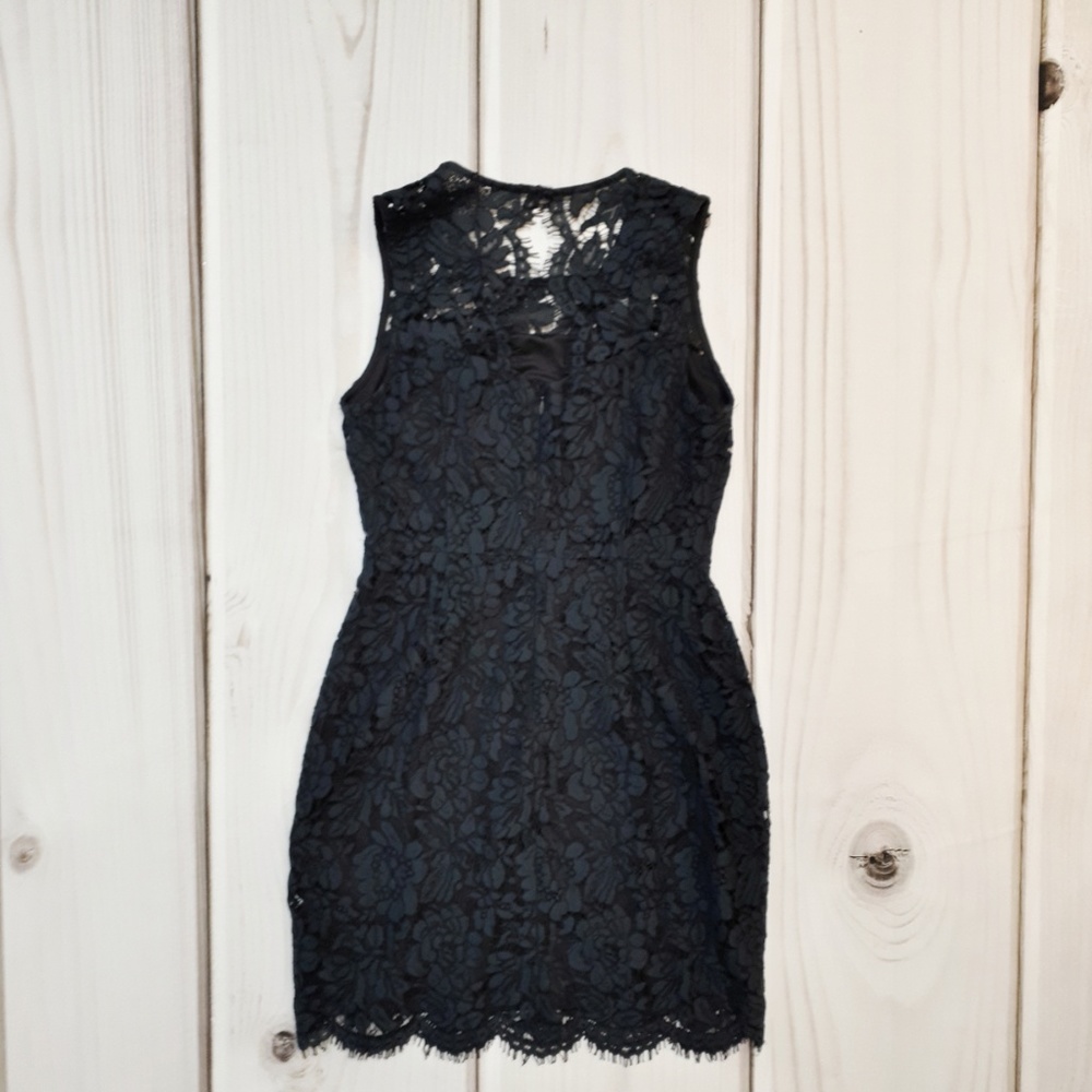 Banana Republic Navy Sheath Dress Lace Sleeveless - Picture 2 of 6